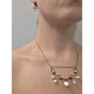 Vinatge Pearl Necklaces And Earrings Set